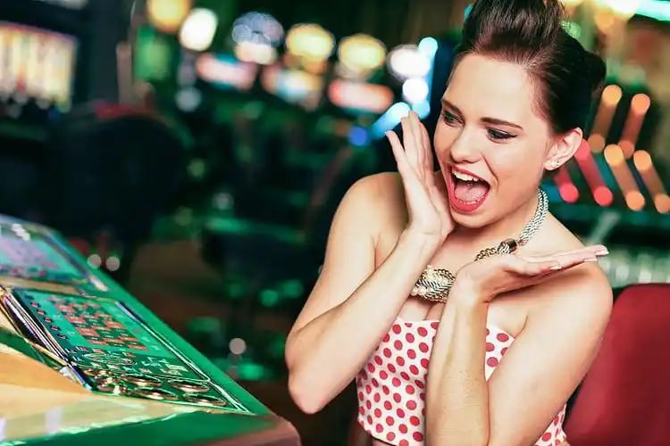 fancy slot အွန်လိုင်း ကတ်ဂိမ်း Baccarat Live Dealer မြင်ကွင်း